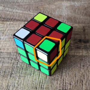 Rubik's cube 3x3 coin pas bien placé