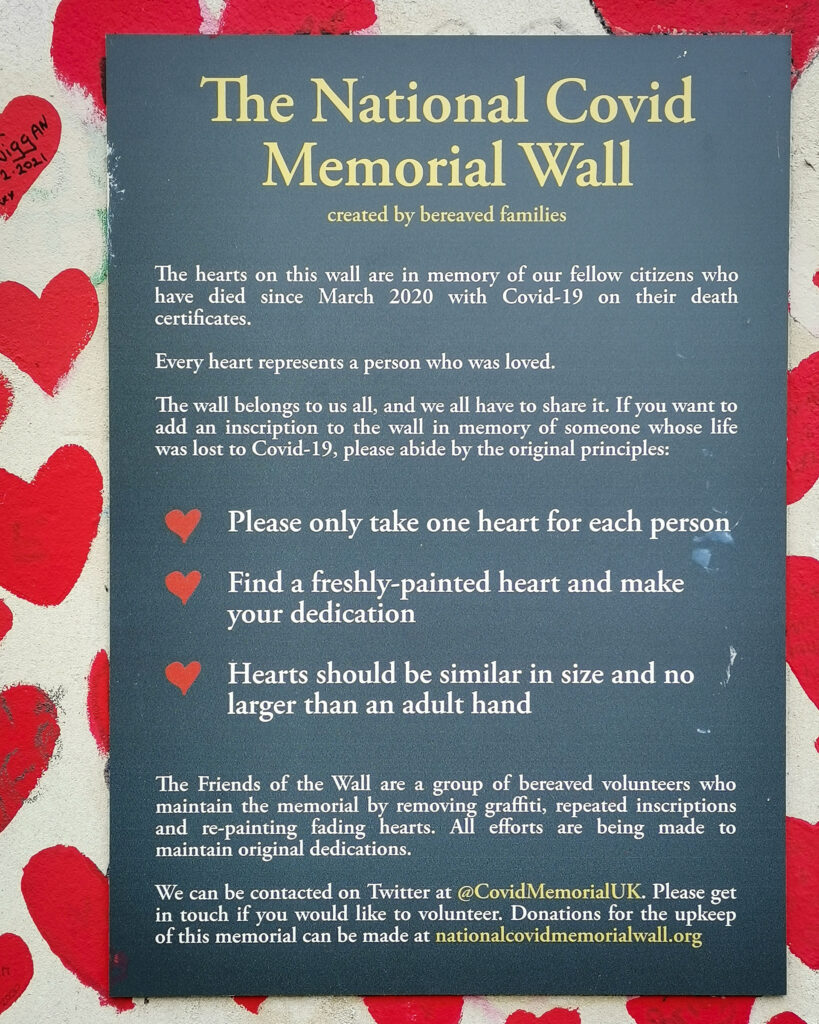 The nationnal covid memorial wall