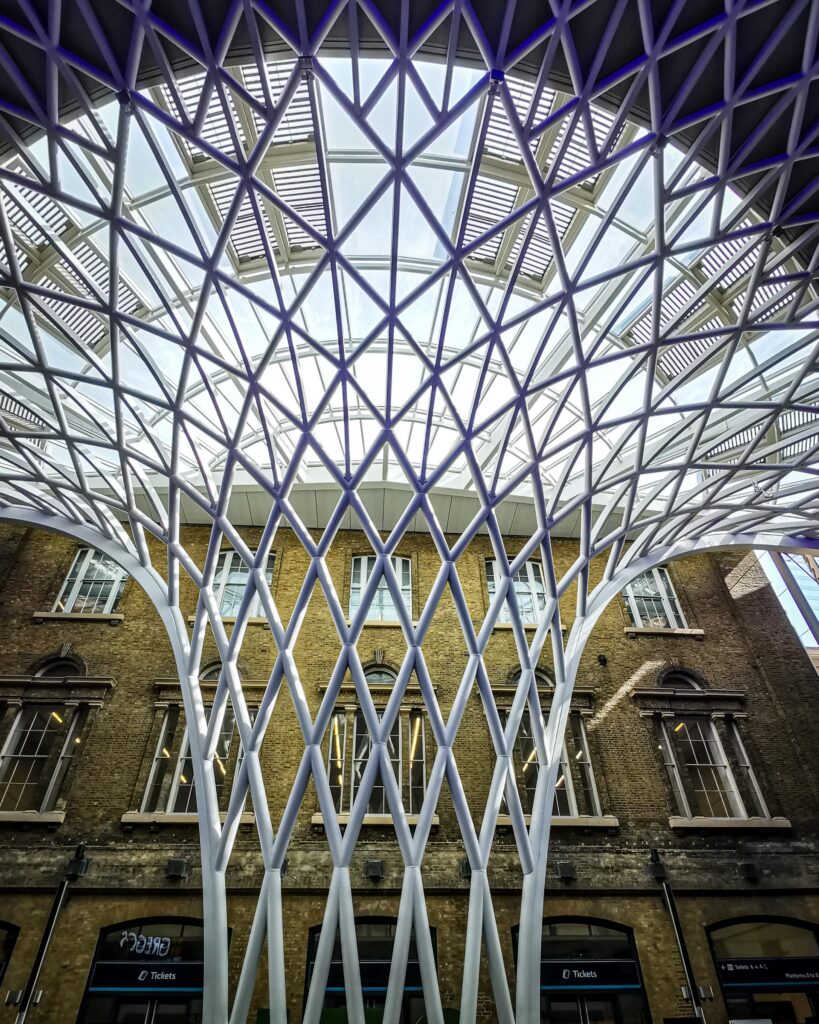 architecture intérieure de la gare de King's Cross